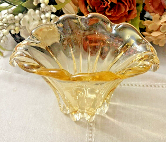 Yellow Tulip Shaped Glass Vase Thick Heavy Hand Blown Spring Vintage Art 6 inch