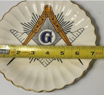 Masonic Freemason Plate  10" Gold Scalloped Edge Trim Vtg  Sanders MFG. U.S.A.