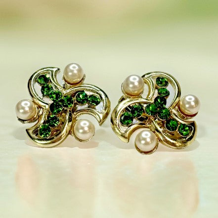 Marhill Earrings  goldtone green rhinestone and pearl  clip on