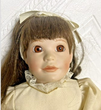 Ashton Drake First Communnion 14” Doll Collectible Brown Hair & eyes 1993