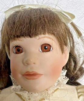 Ashton Drake First Communnion 14” Doll Collectible Brown Hair & eyes 1993