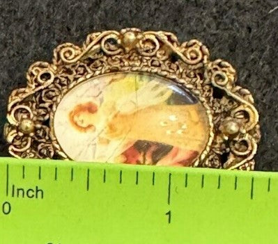 Brooch hand painted cameo  goldtone porcelain 1.5 Inches