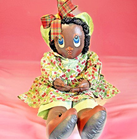 Pat Kalesau Doll  10 Inches tall limited edition 271/2000