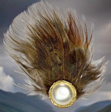 Brooch Feather with large pearl 3.5 Inches