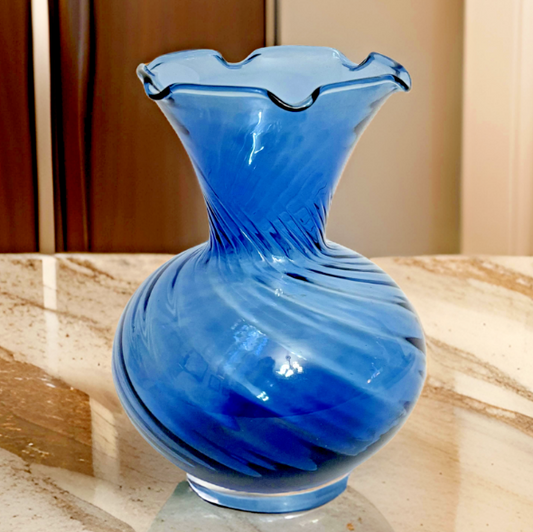 Vase Blue ruffled top  spun glass 6 inches