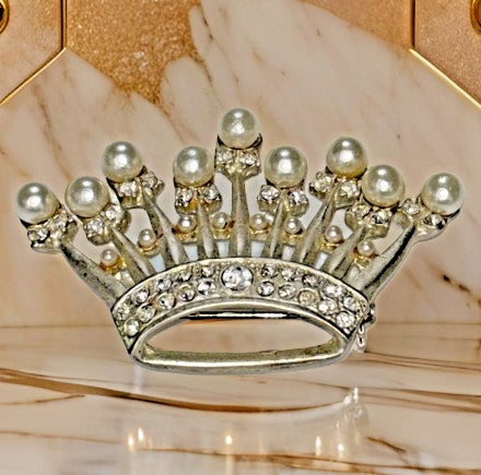 Brooch  Crown Rhinestone and pearl 2 inches silvertone