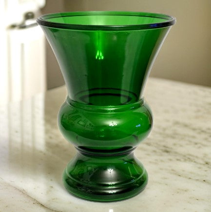 Vintage Emerald Green Glass Napco 8” Tall Vase Made In Cleveland USA - MINT