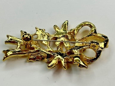 Brooch Vintage  Enamel -Gold Tone Christmas  Poinsettia 1.25 Inches