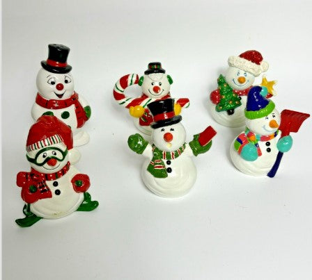 Snowmen- Lot of  11 small Ceramic  Christmas winter