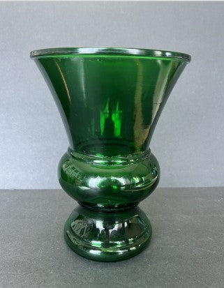 Vintage Emerald Green Glass Napco 8” Tall Vase Made In Cleveland USA - MINT