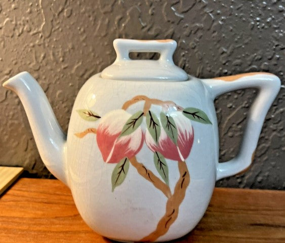 Teapot Weil Ware California Pottery ‘Mango' Vintage see pics