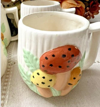 Vintage  1970s Arnel's Ceramic Mushroom Mugs Set Of 5