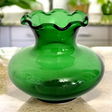 Art Glass Green Ruffled Vase 3-1/2" Tall