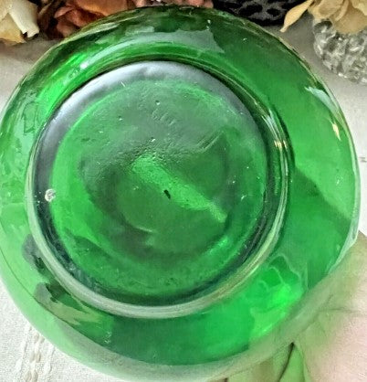 Art Glass Green Ruffled Vase 3-1/2" Tall