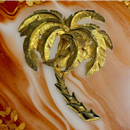 Vintage Goldtone Textured Palm Tree Shape Pin Brooch 2.5 inches