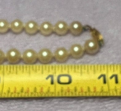 Pearl Necklace  Knotted 22 Inches Cream Fish Hook Fastner