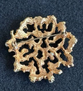 Brooch Crown Trifari Coral Reef Brooch Faux Pearl Textured Goldtone