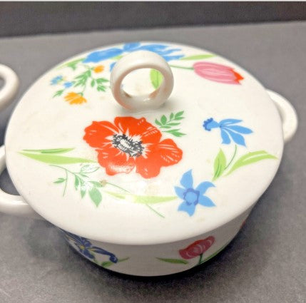 Sigma Soup Crock Bowls with lids - 4 3/4" Floral Japan 2 Primavera Taste Setter (see Pics)