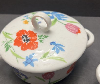 Sigma Soup Crock Bowls with lids - 4 3/4" Floral Japan 2 Primavera Taste Setter (see Pics)