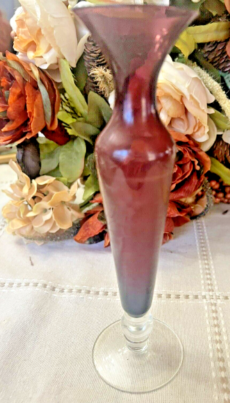 Vintage Amethyst Vineyard 8” Etched Bud Vase