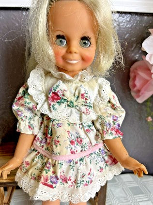 Crissy Doll 1960s   can change hair length 16 inches tall