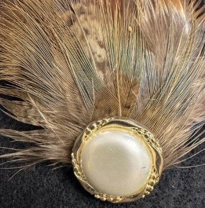 Brooch Feather with large pearl 3.5 Inches