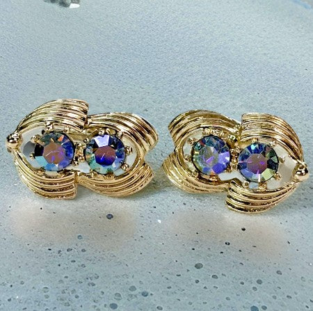 Earrings Screwback Aurora Borealis goldtone 1 inch Vintage