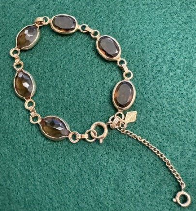 Vintage Sarah Coventry Bracelet ~ Faux stone topaz ~ gold tone 7.5" link Glass