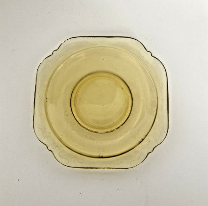 Set of 8 (flea bites chips) Federal Glass Madrid Bread Plates