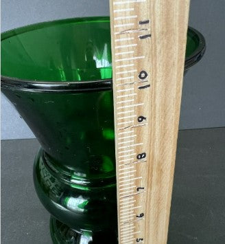 Vintage Emerald Green Glass Napco 8” Tall Vase Made In Cleveland USA - MINT