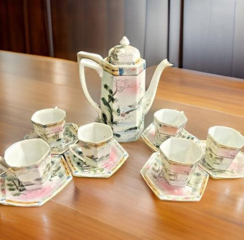 Antique Japanese Kutani Porcelain Tea Pot Six cups and Saucers