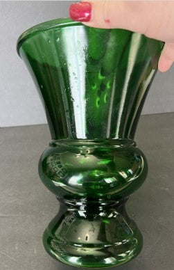 Vintage Emerald Green Glass Napco 8” Tall Vase Made In Cleveland USA - MINT